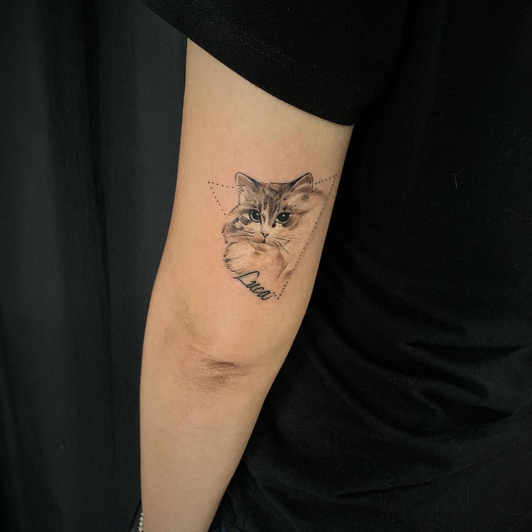 Tattoo gatto by @xktattoo8