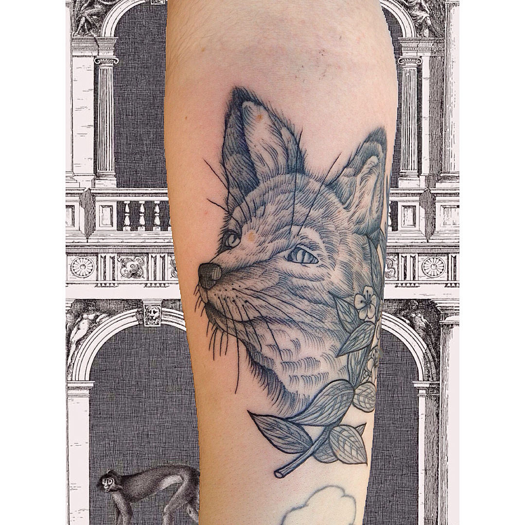 fox tattoo by @la bottegadeivisionaritattoo