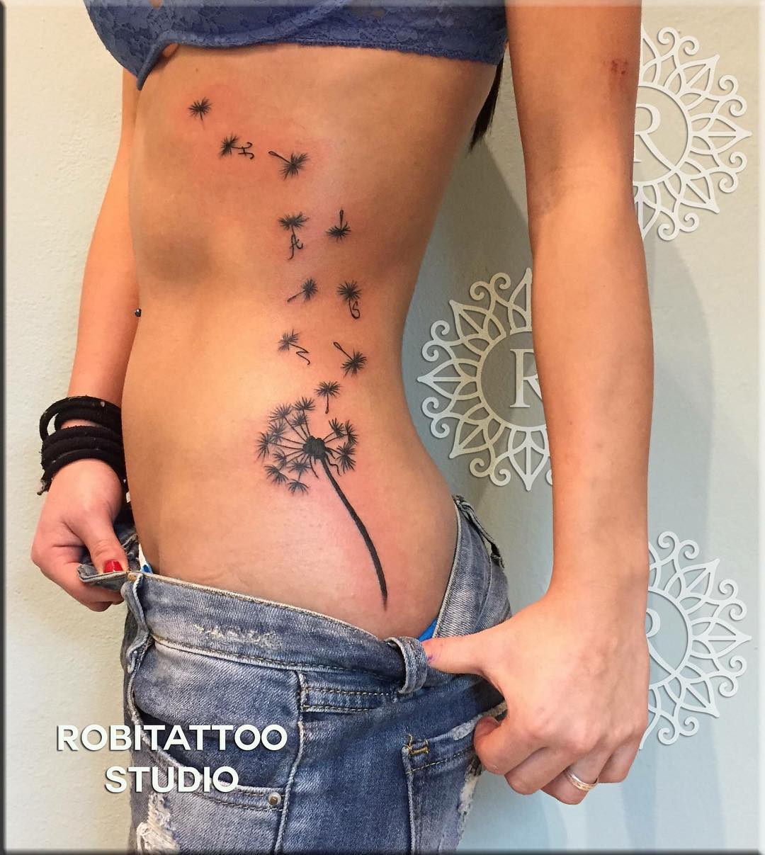 tatuaggio soffione grande fianco by @robitattoo urbania