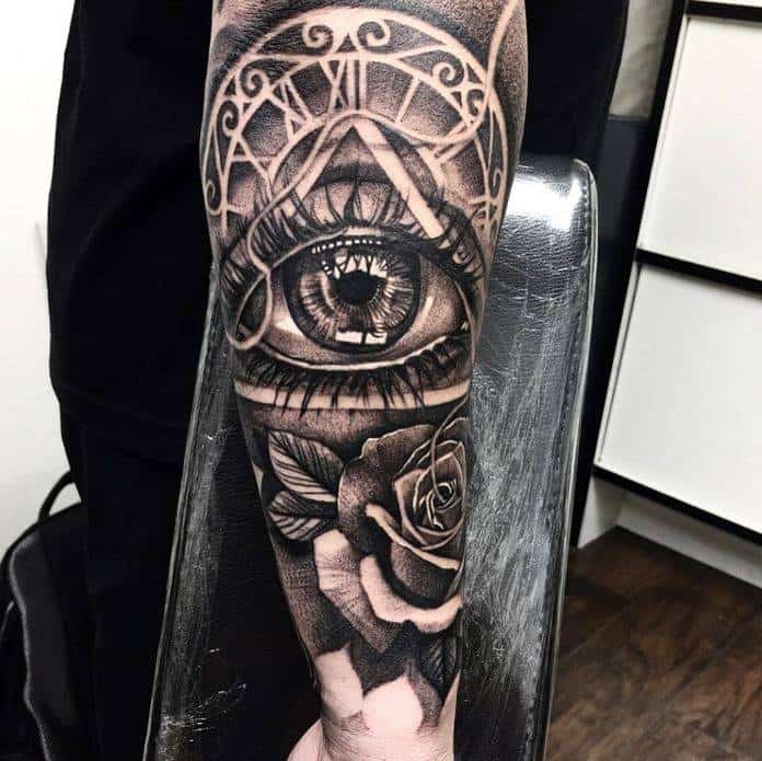 tatuaggio occhio by @rebelhernandez