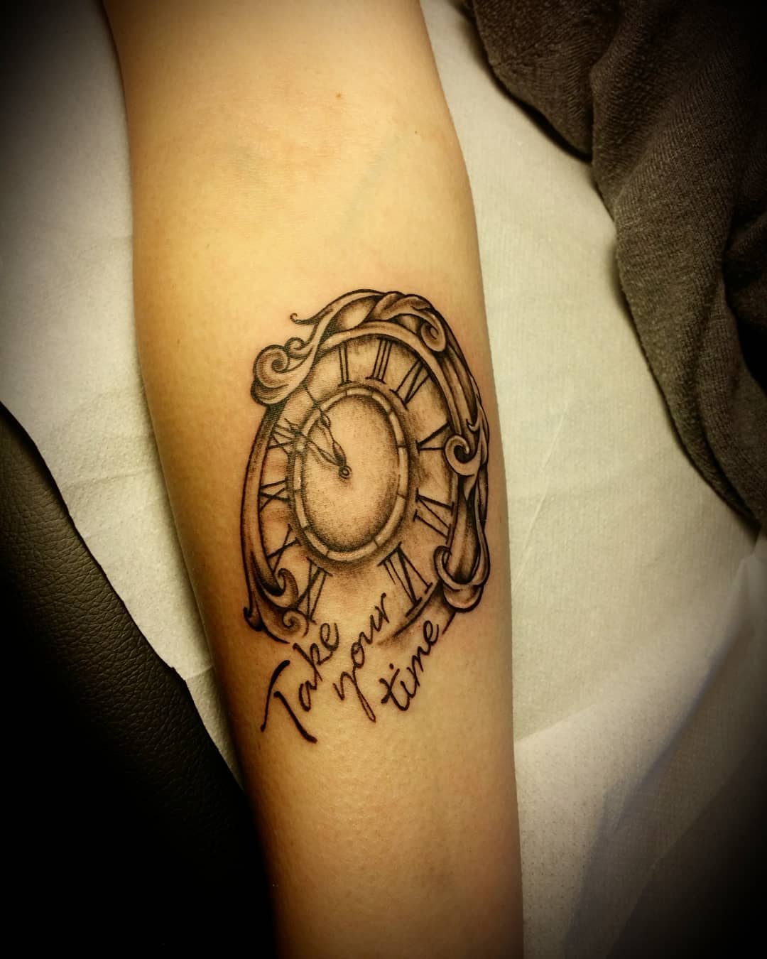 tattoo orologio con scritta by @hkira78
