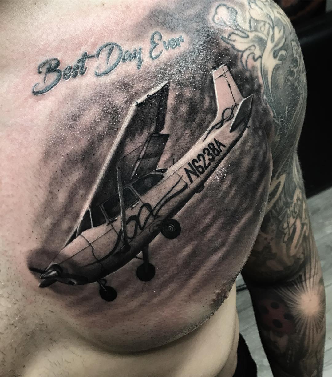 tattoo aereoplano by @tattoogeof