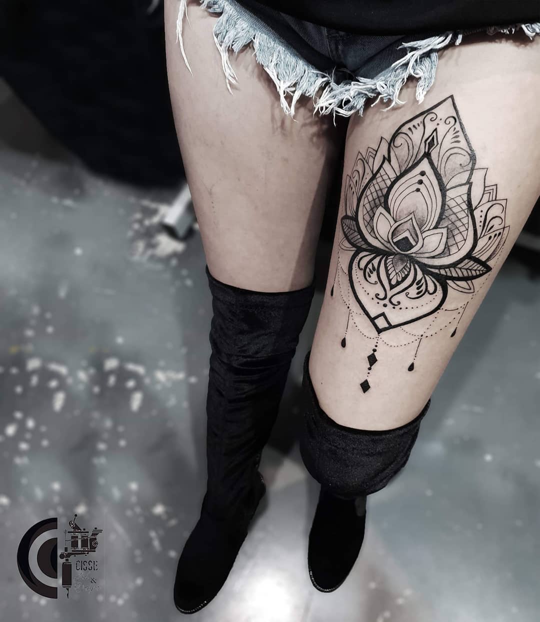 tattoo mandala by @constantinoscisse