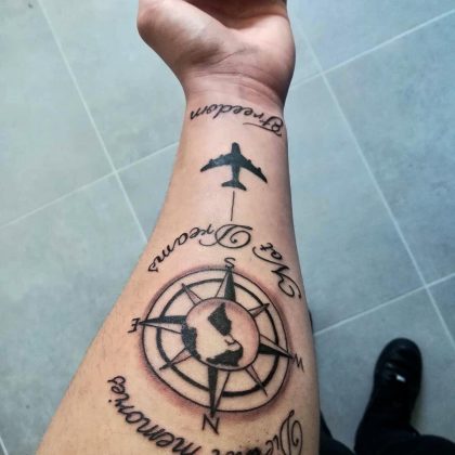 Tattoo rosa dei venti tattoo aereo by @maxcosimo