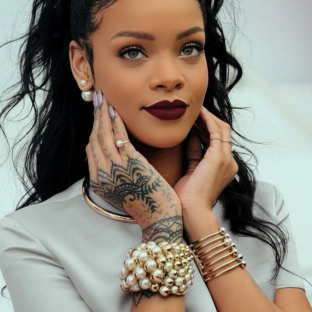 tatuaggi Rihanna ph @everythingweheart