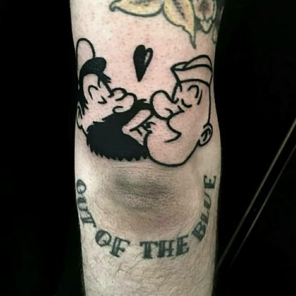tatuaggio bacio