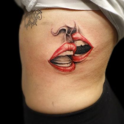 tatuaggio bacio