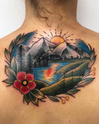Tatuaggi estivi tramonto montagne e lago by @meganchuntz