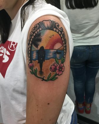 tatuaggio mare tramonto donna by @nicola.greco