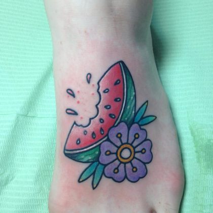 tatuaggio piede cocomero fiore by @billyrahmberg