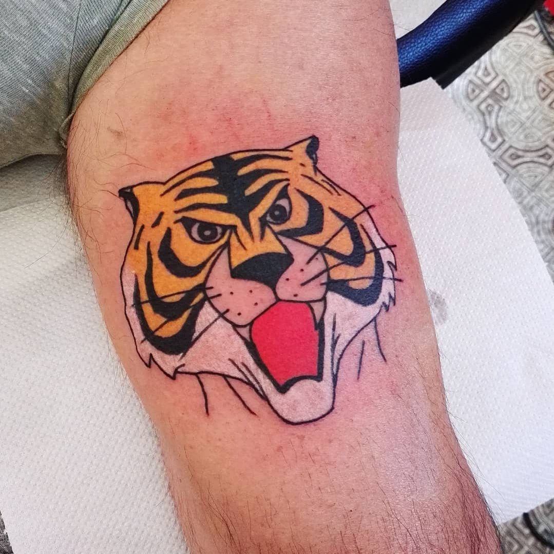 tatuaggio cartoni uomo tigre by @boneless tattoo