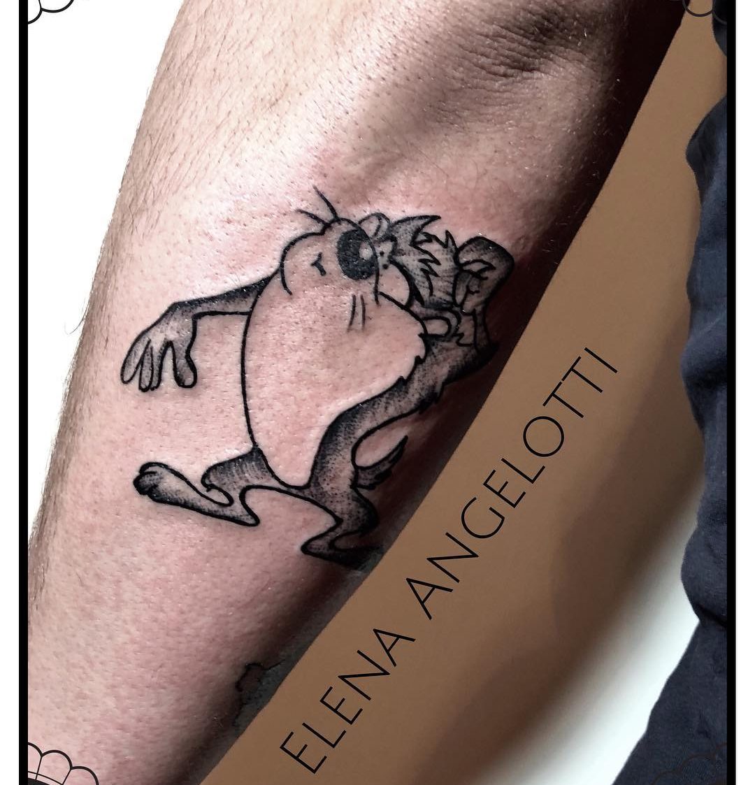 tatuaggio cartoon tazmania by @elena.angelotti