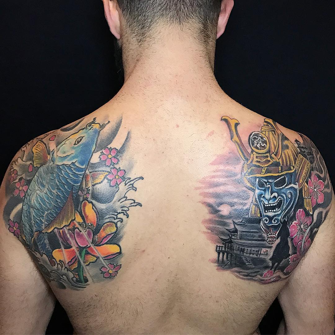 carpa koi schiena uomo tattoo by @stifftattoo
