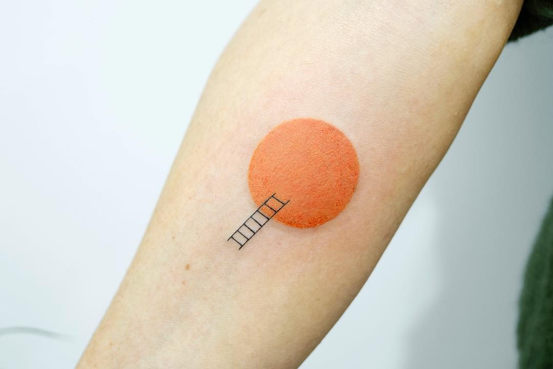tattoo stilizzato scala la sole by @ceydakoc