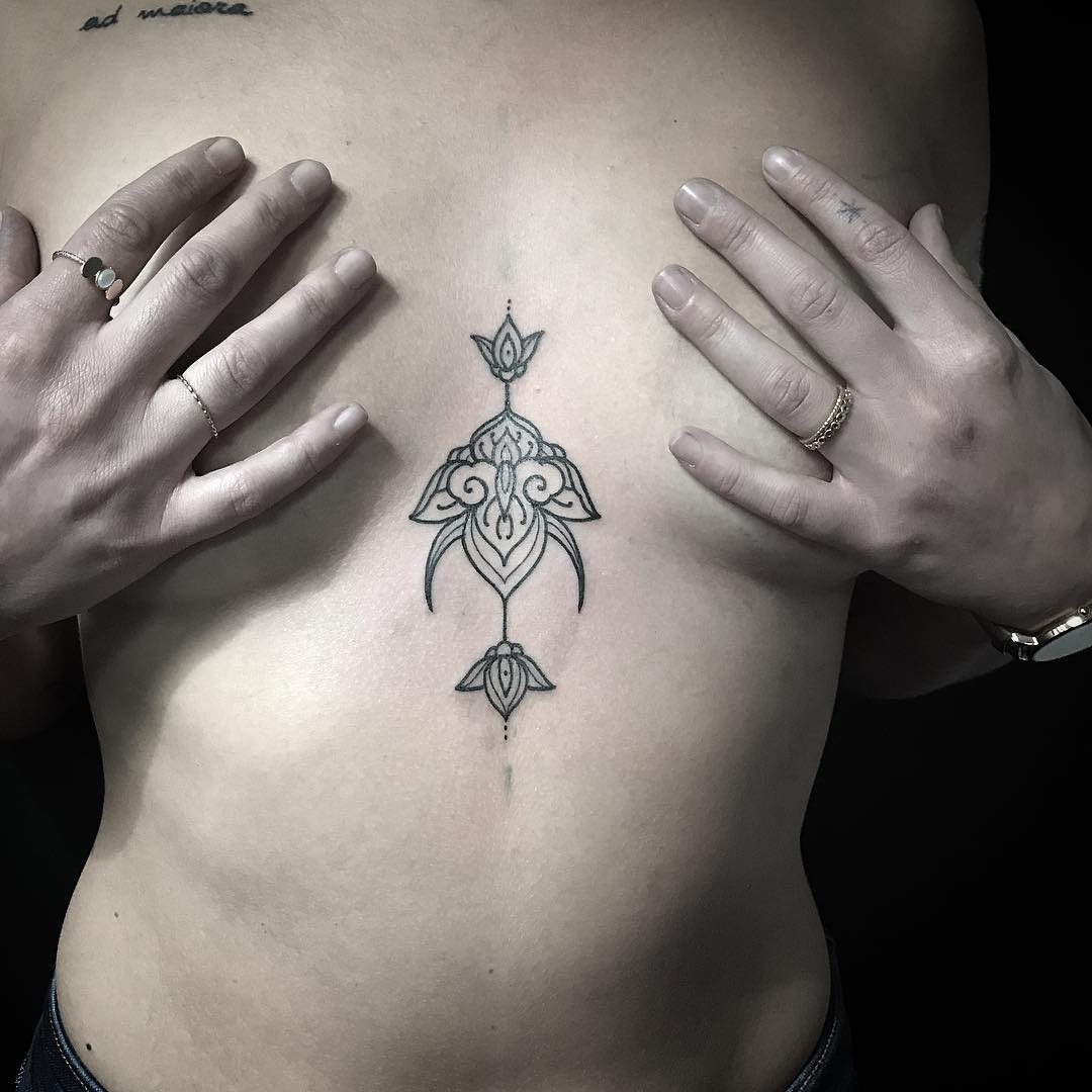 tatuaggio blackwork by @petit jean tatoueur 1