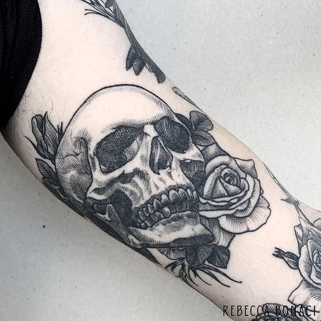 tatuaggio blackwork by @rbonaci 1