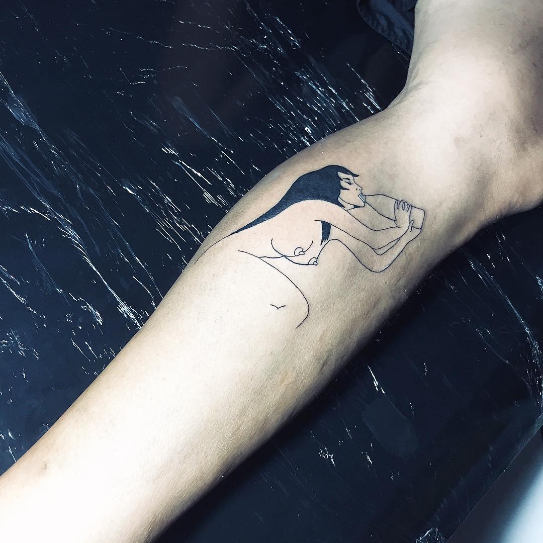 tatuaggio blackwork by @russotattooer